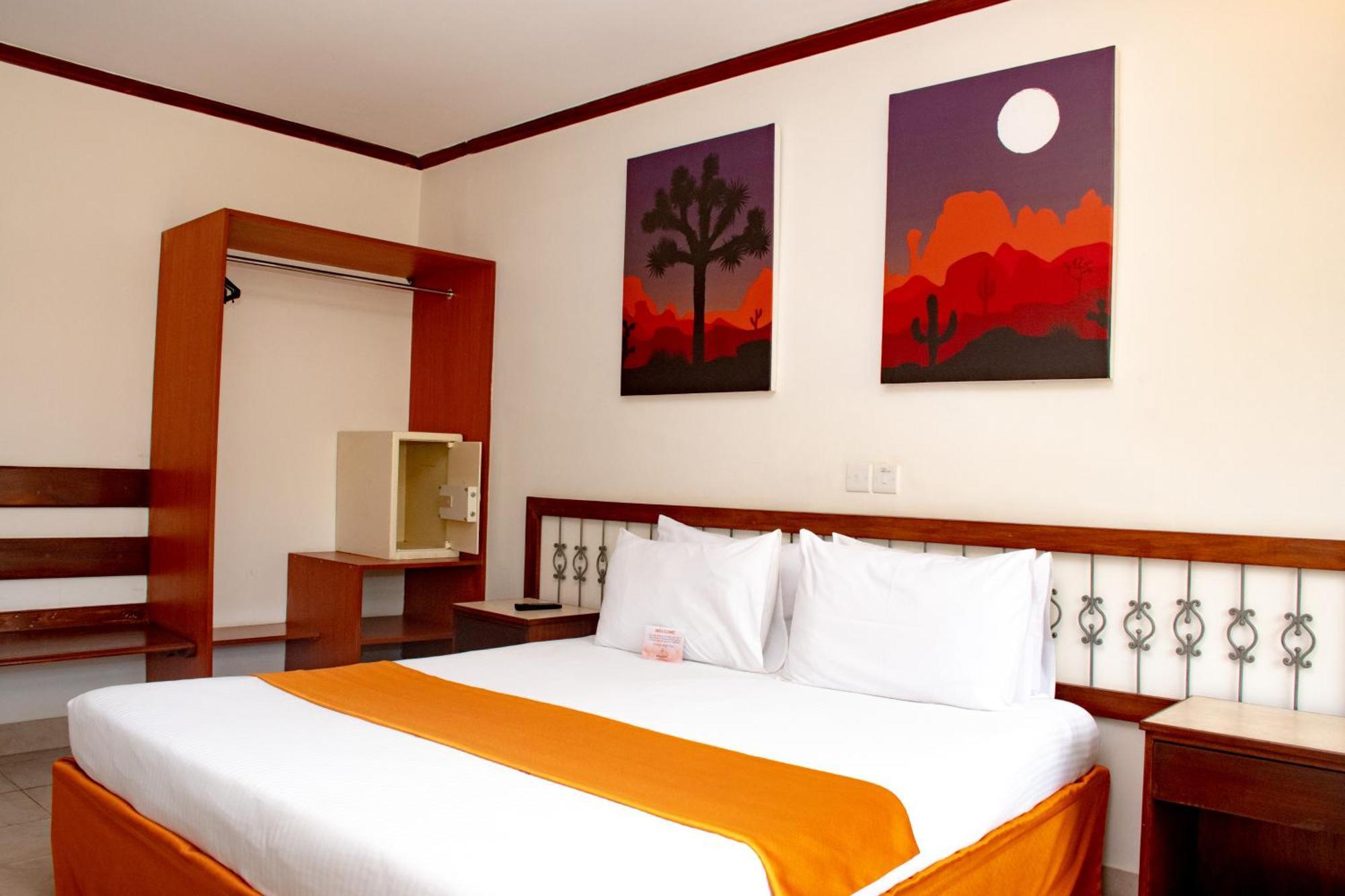 Hotel Boulevard Nairobi, City Centre Cbd Exterior photo