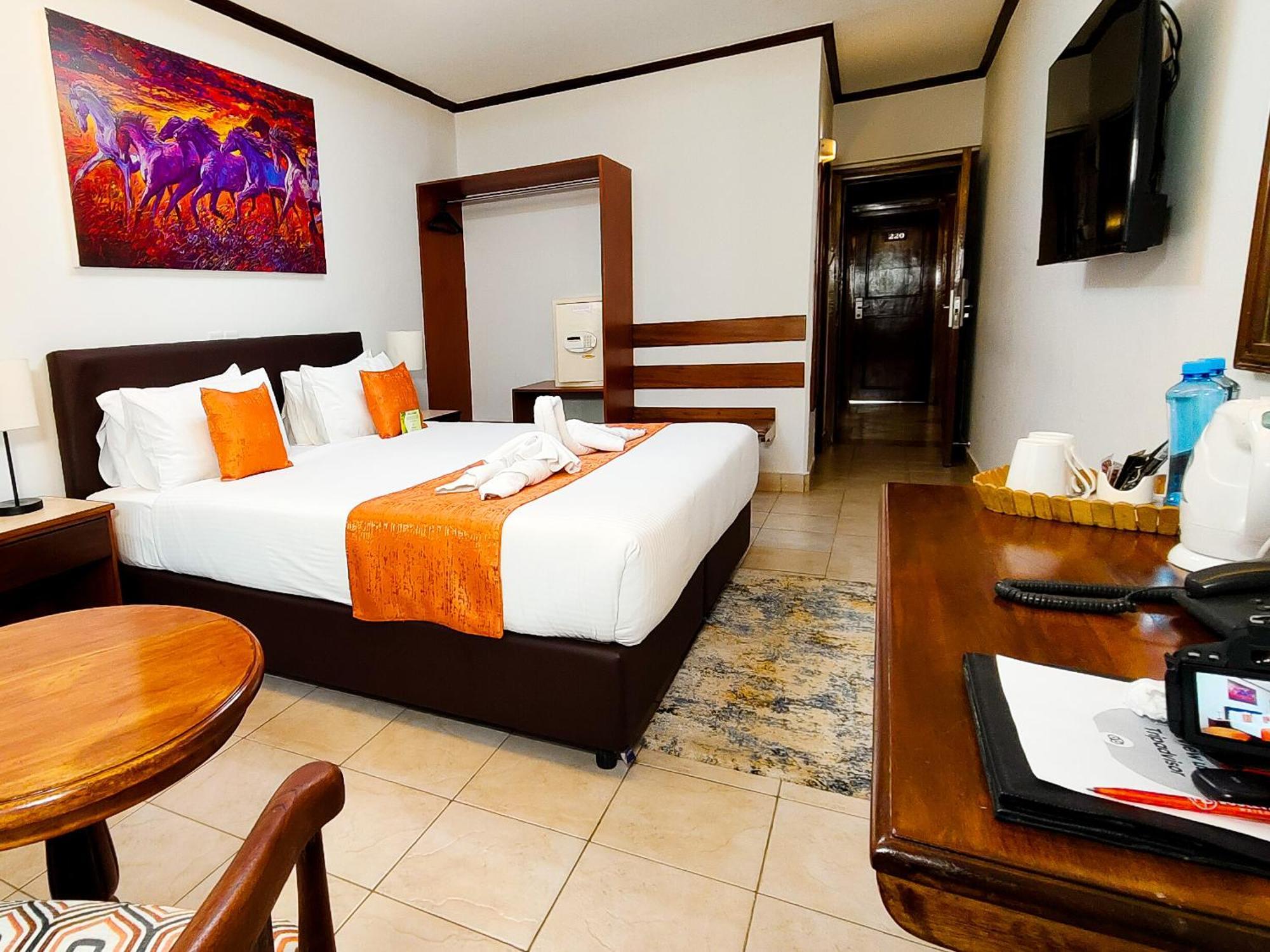 Hotel Boulevard Nairobi, City Centre Cbd Exterior photo